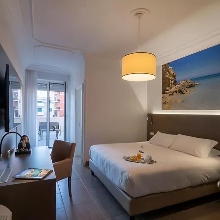 Delle Palme Hotell 4*