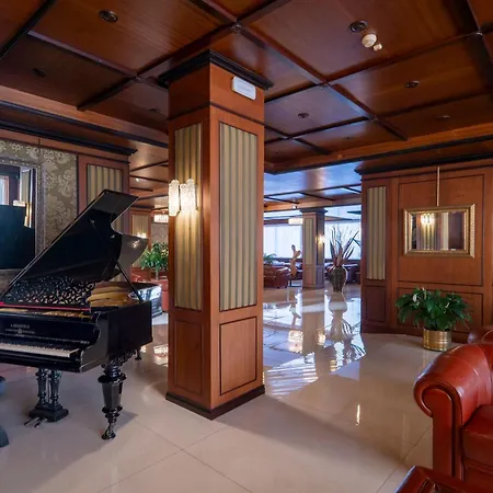 Delle Palme 4* Λέτσε