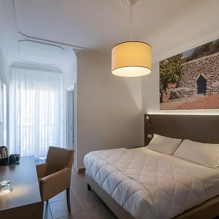 Ξενοδοχείο Delle Palme 4*