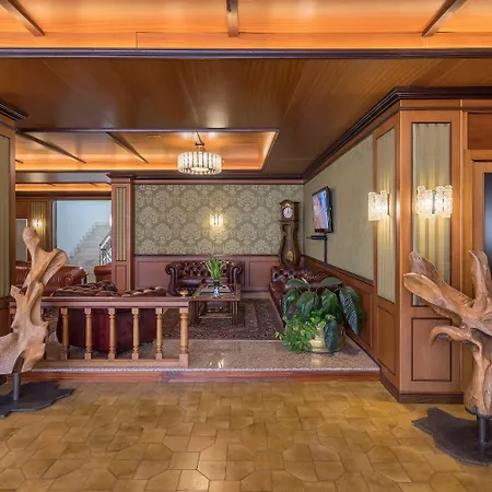 Delle Palme Λέτσε