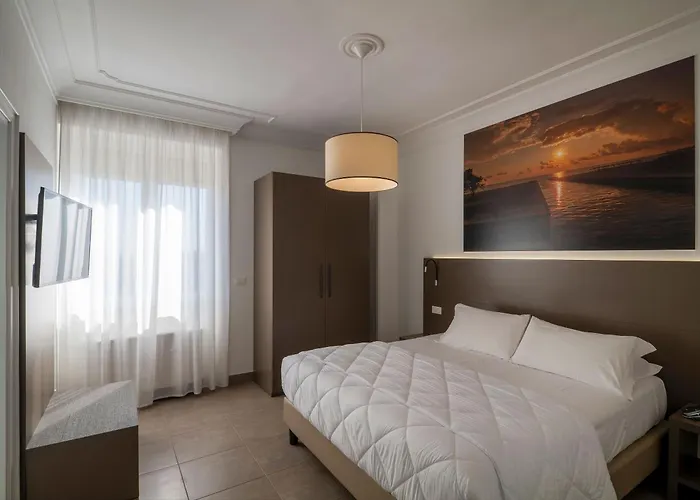 Delle Palme فندق 4*