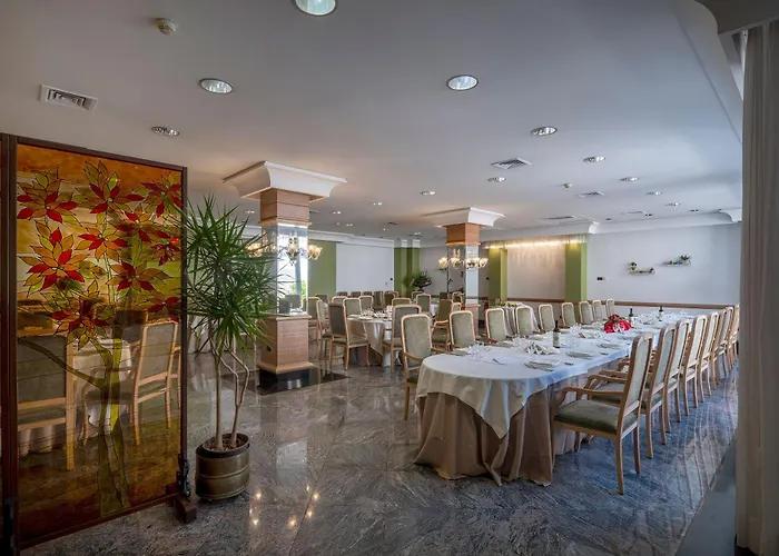 Delle Palme فندق 4*