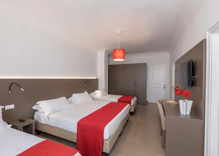 Delle Palme فندق ليتشي