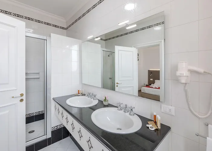 Delle Palme 4* ليتشي